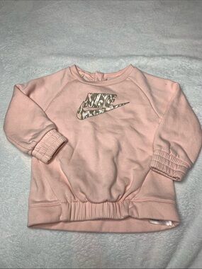 Nike Girls' Light Pink Crew Sweatshirt with Camo Logo